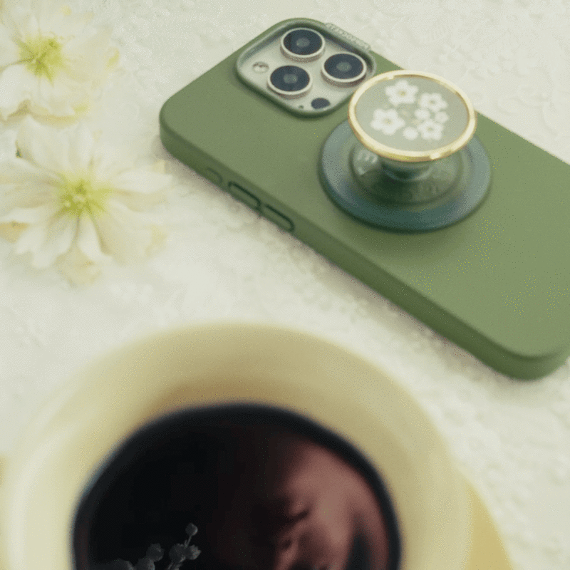 Enamel Floral Relief — MagSafe PopGrip image number 4